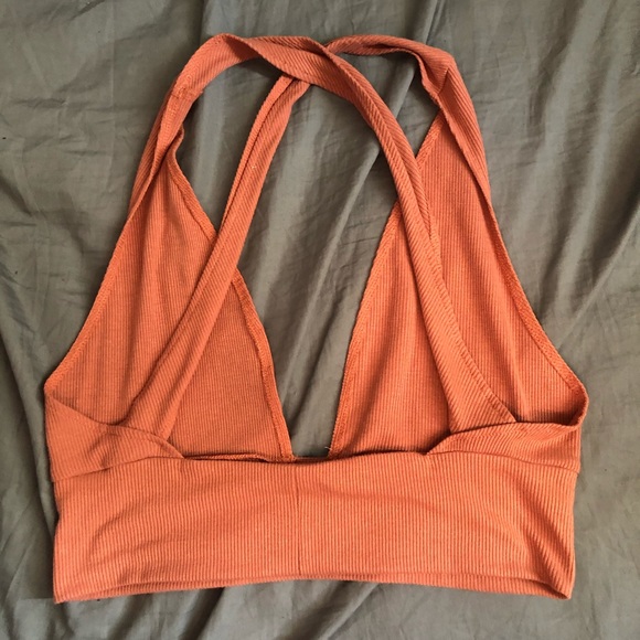 Criss cross back crop top - Picture 2 of 5